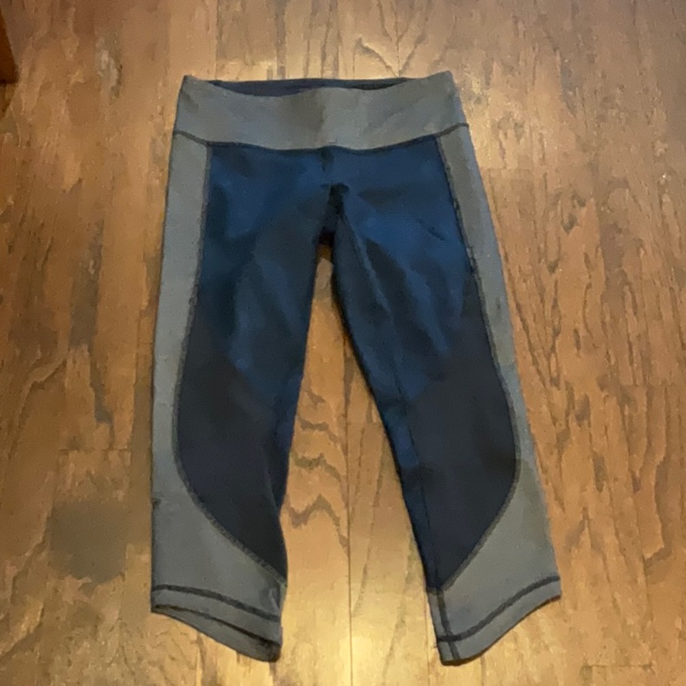 Lululemon capri leggings